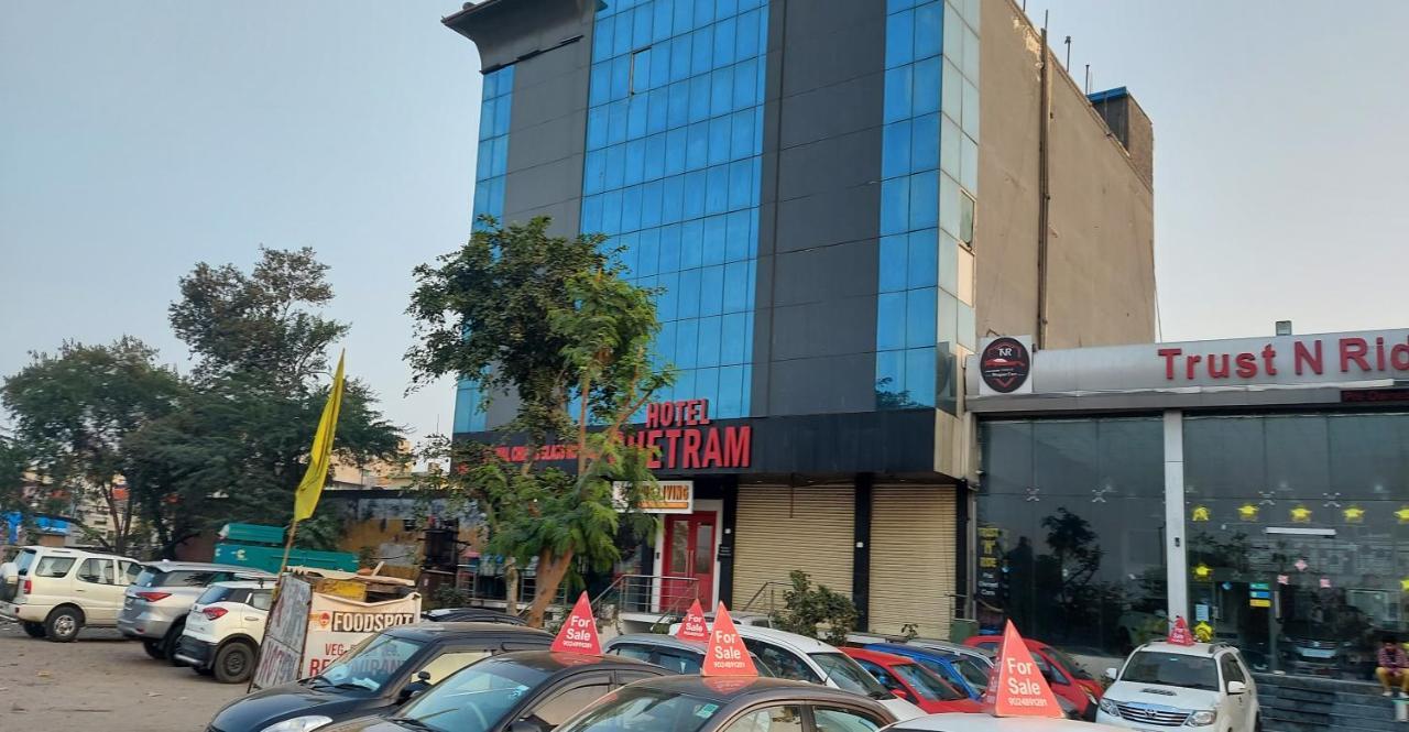 Hotel Chetram Džajpur Exteriér fotografie